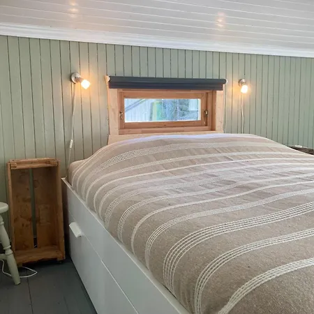 Friheten! Feriehus *